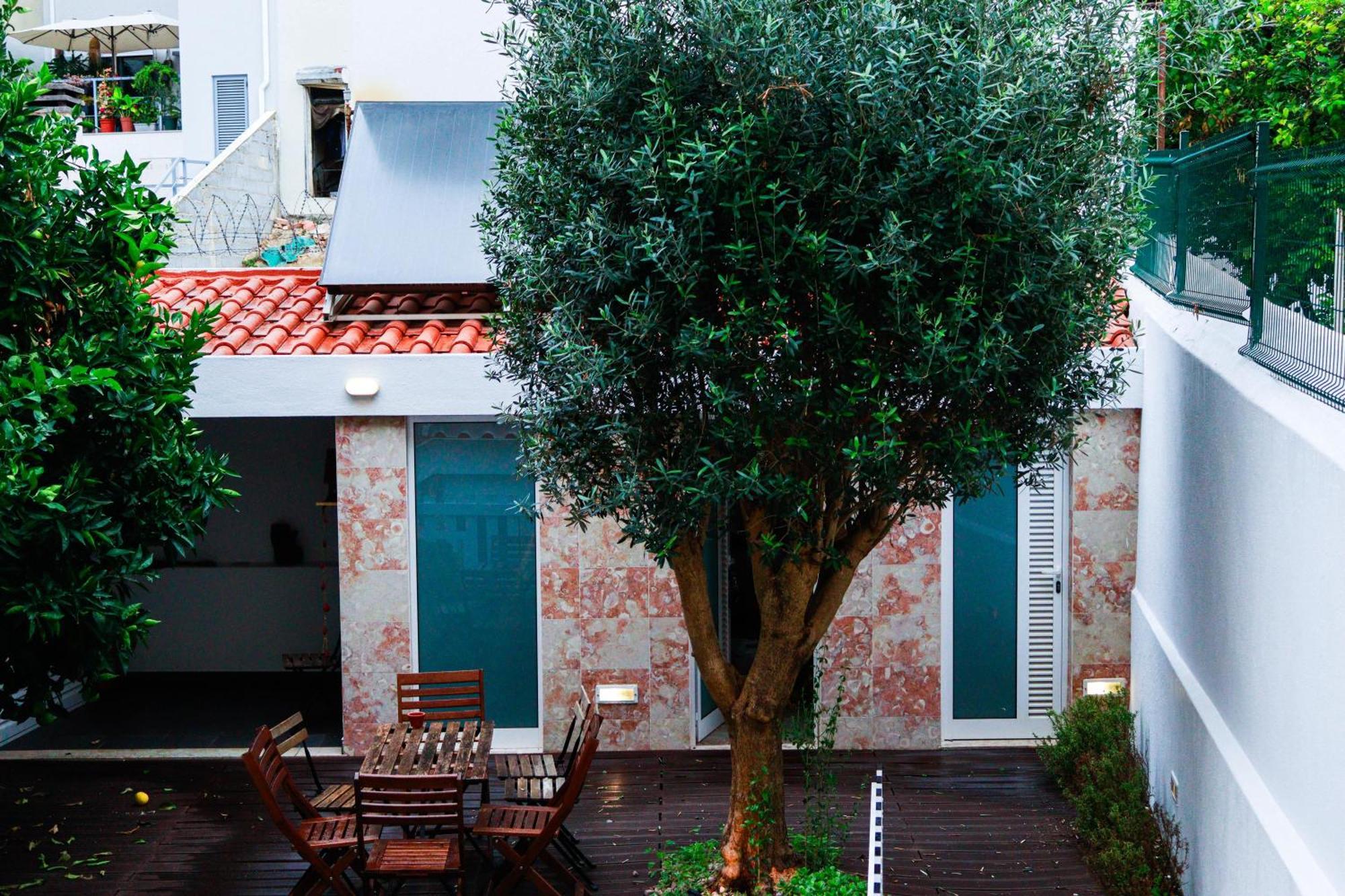 Flh Alcantara Stylish Duplex With Terrace Lisbon Exterior photo