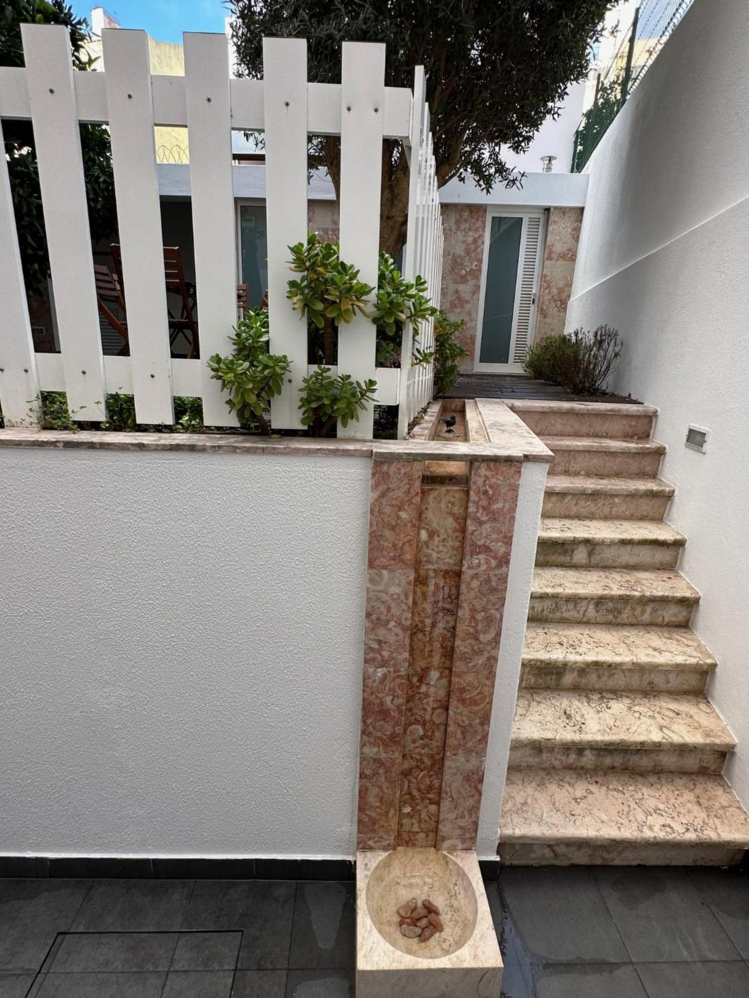 Flh Alcantara Stylish Duplex With Terrace Lisbon Exterior photo